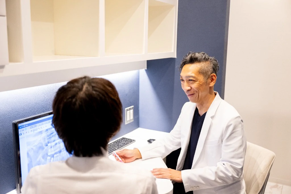CTによるオールオン4/6の術前計画の様子